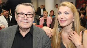 Abychom vám usnadnili vyhledávání zajímavého obsahu, připravili jsme seznam článků souvisejících s tématem martina formanová, které hledáte. Martina Formanova Skladatelka Vonaveho Pradla Krest Cd Audioknihy Supraphon Youtube