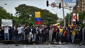 Noticias sobre protestas en colombia: Colombia Protests Five Civilians And One Police Officer Die In Unrest Cnn