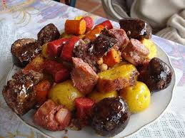 Fritanga Como Preparar Esta Receta Tipica De La Gastronomia De Cartagena De Indias Www Carta Recetas Colombianas Comida Tipica De Colombia Comida Colombiana
