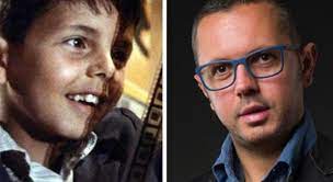 Partanna today ricorda un capolavoro del cinema mondiale  nuovo cinema paradiso di giuseppe tornatore, attraverso la diretta testimonianza del piccolo prot. Toto Cascio Il Bambino Di Nuovo Cinema Paradiso Sta Diventando Cieco