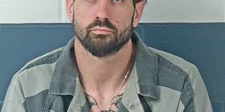 Man arrested for burglary, trespassing after caught robbing a vacant  Mitchell home