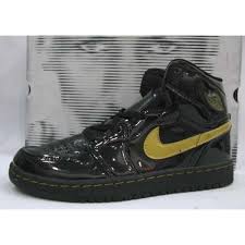 Air Jordan 1 Retro High Black And Gold Air Jordan 1 Retro Patent Leather Black Metallic Gold Price 70 99 Jordan Shoes Air Jordan Air Jordan Shoes Air Jordans Black Metallic Air Jordan Shoes