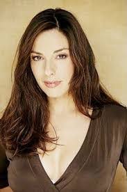 Sabrina White's Instagram, Twitter & Facebook