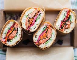 Bánh mì is letterlijk genomen het vietnamese woord voor brood. Banh Mi 25 Hanoi Restaurant Bewertungen Telefonnummer Fotos Tripadvisor