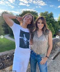 Gong marley (born 21 july 1978) is a jamaican dj, singer, songwriter and record producer. Damian Hurley 19 Posts Striking Shirtless Holiday Snap As He Shares Cheeky Message With Fans Latest Celebrity News