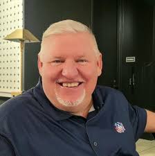 Ron Lanham's Instagram, Twitter & Facebook