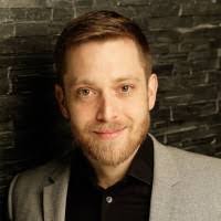 Tom Bechtel's Instagram, Twitter & Facebook