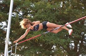 300gr/m2,estompe à l'eau et au pinceau petit gris, vendu hors cadre et protections, livraison dans un tube en carton fort. Athletisme Meeting Des Sables D Olonne Marion Lotout Comme Une Evidence Sport La Roche Sur Yon Maville Com