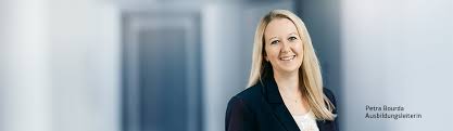 Während ihres praktikums sind sie teil unseres teams. Online Bewerbung Praktikum Ihre Wiesbadener Volksbank