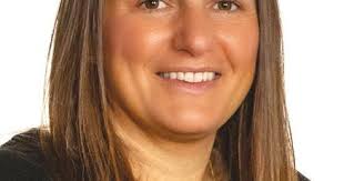 Donza joins Stowe real estate office