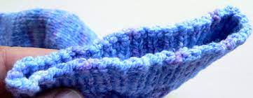 For the past 15 years she has knitted primarily socks, hats, and gloves (i.e., short attention span for knitting in straight lines) and has recently been seduced into the world of knitting moebii and other nonorientable mathematical forms. Jeny S Surprisingly Stretchy Bind Off Fall 2009