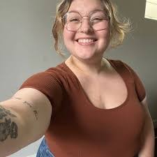 Daniel Toole's Instagram, Twitter & Facebook