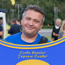 Заходь та стеж за останніми подіями. U Kvasilovi Ohorona Namagalasya Obshukati Avto Yuriya Polishuka Zastupnika Miskogo Golovi Rivnogo Misto Novini Rivnogo Ta Oblasti Rivne Vechirnye