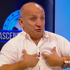 La emoción de un entrenador del ascenso cuando recordó sus días de  combatiente de Malvinas: "Hay un lapso de mi vida que no sé que hice"