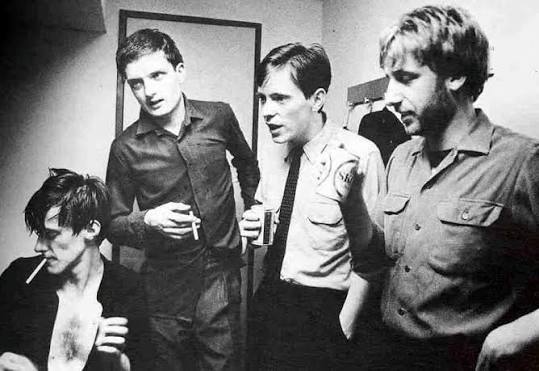 Notes from the Ironbound: Track of the Week: Joy Division "Transmission"