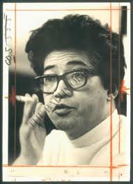 Kobo Abe press photo