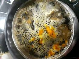 Haid bagi sebagian wanita bisa terasa sangat menyakitkan, dan keluarnya darah dalam jumlah yang besar membuat haid menjadi tidak menyenangkan. Cara Bertangas Sendiri Di Rumah Agar Sihat Luar Dan Dalam Boleh Cuba