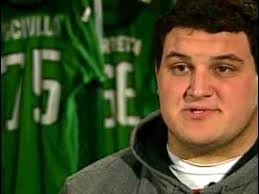 Oregon RB David Crump dishes out a wicked stif arm