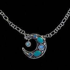 Crescent Moon Gemstone Necklace Moonstone Turquoise Moon Etsy In 2020 Gemstone Necklace Rainbow Moonstone Necklace Moonstone Necklace