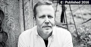 A Novel Gives Voice to Dead Friends — or Maybe Lovers