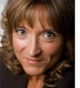 The New Feminine Brain: Developing Your Intuitive Genius: Schulz, M.D. Mona  Lisa: 9780743243070: Amazon.com: Books