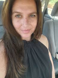 You are Beautiful to be single but that's just it sometimes you are walk  into right person when you are not looking ✨️ 🙂 😊