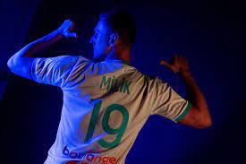 Arkadiusz milik tottenham hotspur, arkadiusz milik tottenham 2020, arkadiusz milik spurs 2020, arek milik tottenham hotspur. Arek Milik Facebook