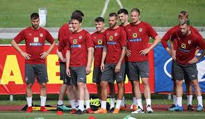 Marko arnautovic spielte nämlich in der ersten halbzeit eher einen zweiten. Ofb Team Osterreich Russland Heute Live Im Tv Und Livestream Sehen