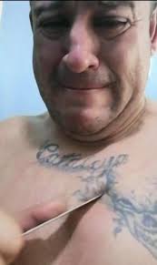 Imputan a hombre que envió un video en el que amenazaba con apuñalar a su  expareja