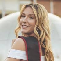 Margo Cantrell's Instagram, Twitter & Facebook