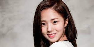 Furthermore, she has also appeared in popular korean series such as 'the rebel', 'strongest deliveryman', and 'i'm not a robot'. Chae Soo Bin Dating Net Worth Boyfriend Career Wiki Bio
