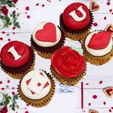On your husband birthday, you can gift him with the best home made happy birthday cake for husband. Send Happy Birthday Cake For Husband Romantic Birthday Wishes