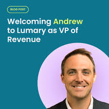 Michael Buscemi's Instagram, Twitter & Facebook