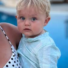 Seeking mobile biab nails if anyone knows anyone thanks