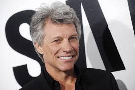 Get bon jovi news, tour dates, exclusive content, access to ticket presales, backstage with jon bon jovi fan club memberships, official and exclusive. Jon Bon Jovi Steckbrief Bilder Und News Web De