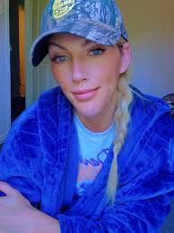 Noathebadwife Instagram