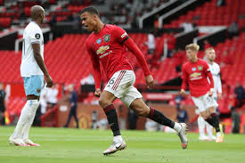 The official manchester united website with news, fixtures, videos, tickets, live match coverage, match highlights, player profiles, transfers, shop and more. Manchester United 1 1 West Ham Live Premier League Result And Latest Reaction From Solskjaer And Moyes London Evening Standard Evening Standard