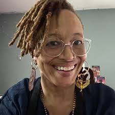 Beautiful, fun, hot, summer afternoon dancing in Leo ♌️ Season joy  celebrating Goddess Mayasa 's birthday! ! All hail The Queen🌟🪷🎂🥳🎉 A  good time was had by ALL❤️💙💛🧡 #BellydancersOfColorCollective  #BellydanceBirthdays #Goddess #BootyCall #