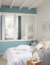 12 Idees Pour Agrandir L Espace Visuellement Maison Decoration Interieure Idee Chambre