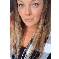 Katie Baucom (@thatswhatkatiedid)