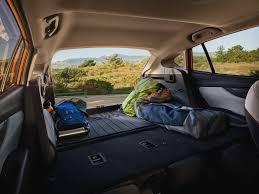 I've been a toyota guy for a long time. Face Off 2018 Subaru Crosstrek V 2018 Toyota C Hr Colorado Avidgolfer