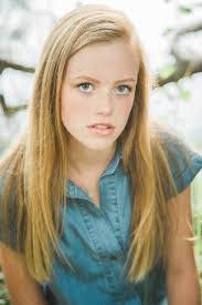 Melissa Romans's Instagram, Twitter & Facebook