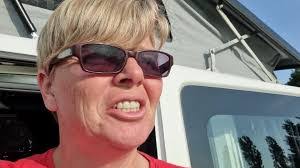 Tracey Messinger's Instagram, Twitter & Facebook