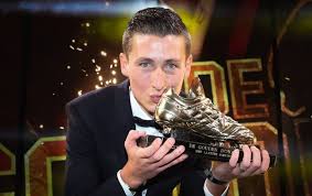 Hoe laat komt gouden schoen. Hans Vanaken Wint Tweede Gouden Schoen Op Rij Club Brugge K Het Nieuwsblad Mobile