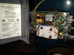 Setpoint of 140°f (60°c) differential set at. Setting Honeywell Aquastat L8124a C Doityourself Com Community Forums