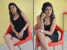 See more ideas about shivangi joshi instagram, kartik and naira, dresses. Naira Shah Hq Wallpapers Naira Shah Wallpapers 47711 Oneindia Wallpapers