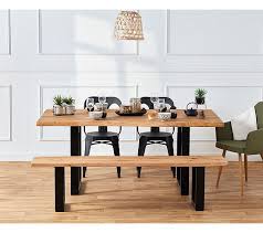 Table Rectangulaire L 180 Emma Chene Massif Table But Table A Manger Pas Cher Table Chene Massif Decoration Maison