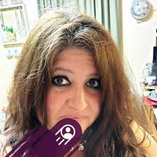 Casey, Illinois ... You always makes me smile. Last year, a young student  from Poland, (Igor Kisel), came to Salem, Illinois to "experience southern  Illinois". He is my son's friend but he