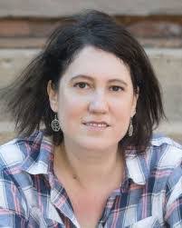 Daria Cooper's Instagram, Twitter & Facebook