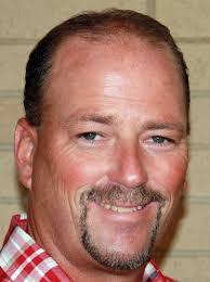 Denise Gulde's Instagram, Twitter & Facebook